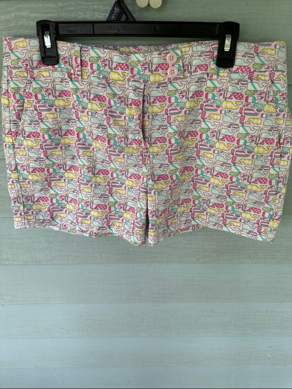 Vineyard Vines Kentucky Derby shorts size 10 pink jockey silks print